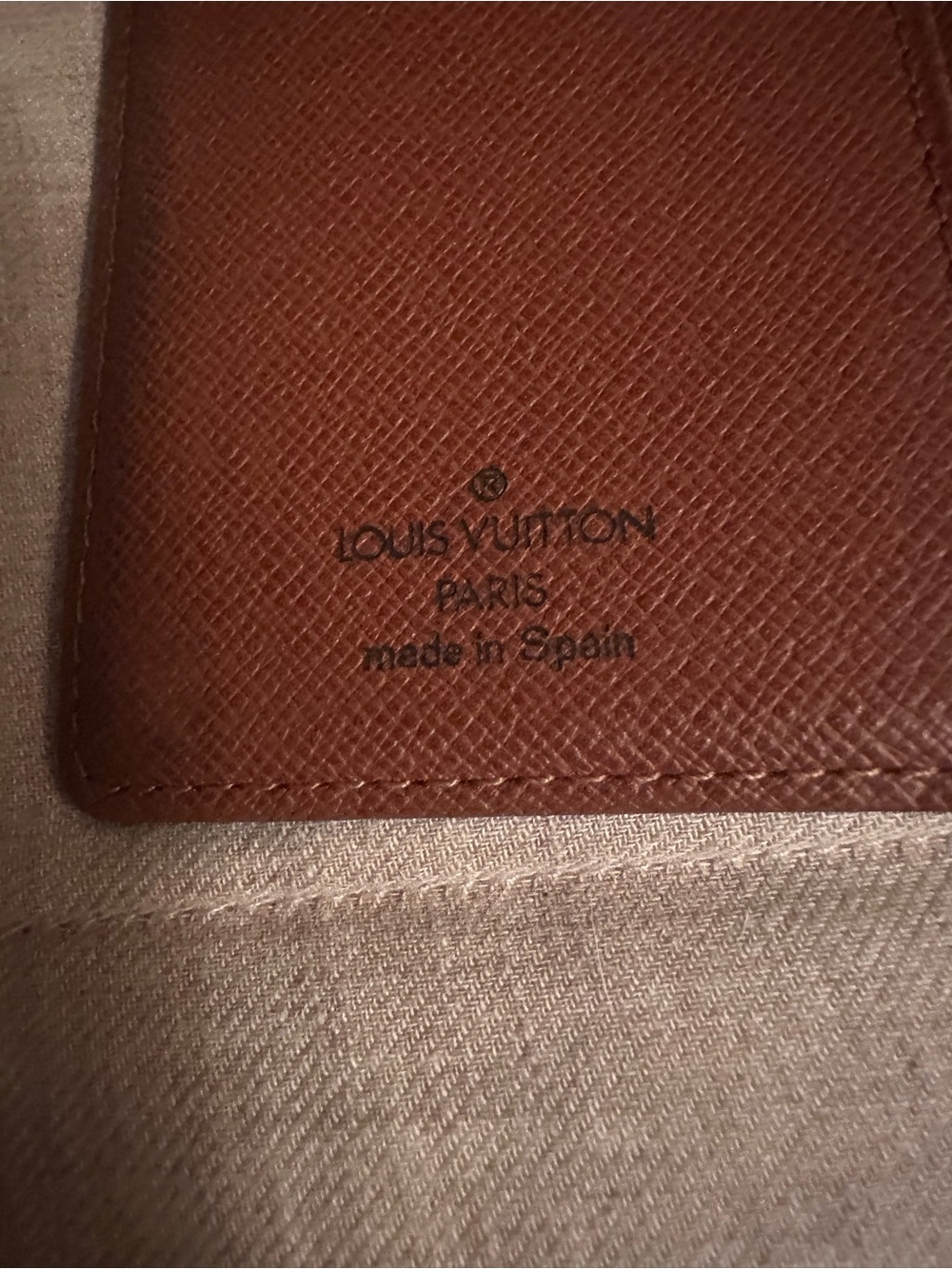 Louis Vuitton Monogram PM Agenda - Picture 6 of 10